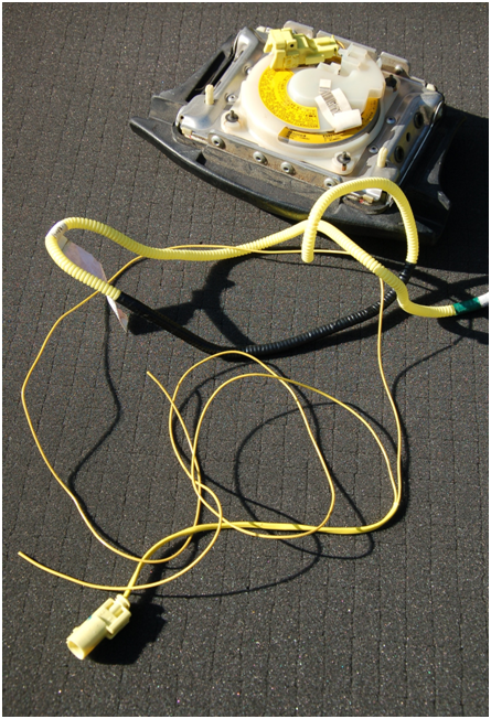 Reverse View of Drivers-Side Airbag