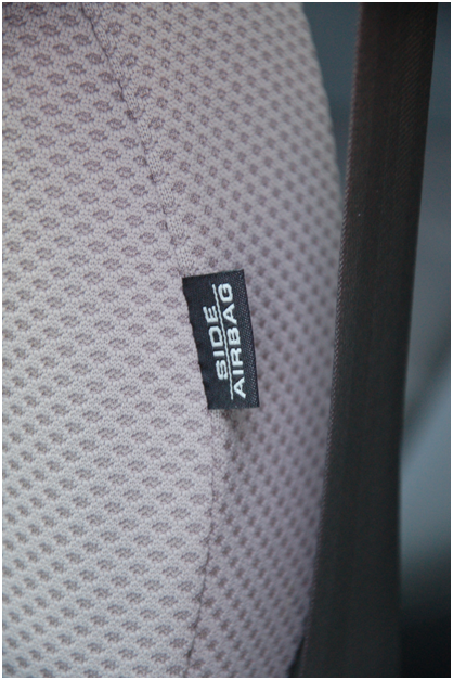 Side airbag label